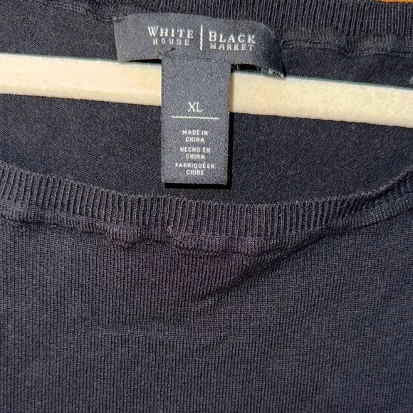 WHBM Stunning Black and White Striped Blouse - Picture 2 of 9